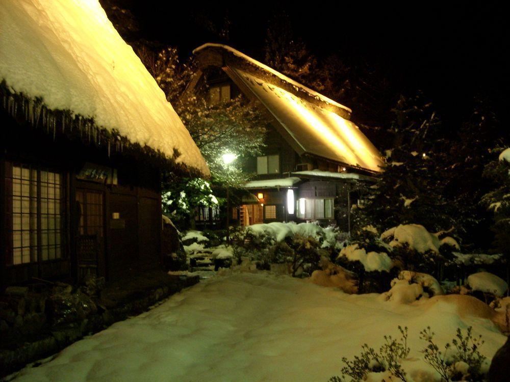 Отель Hida Gasshoen Такаяма Экстерьер фото